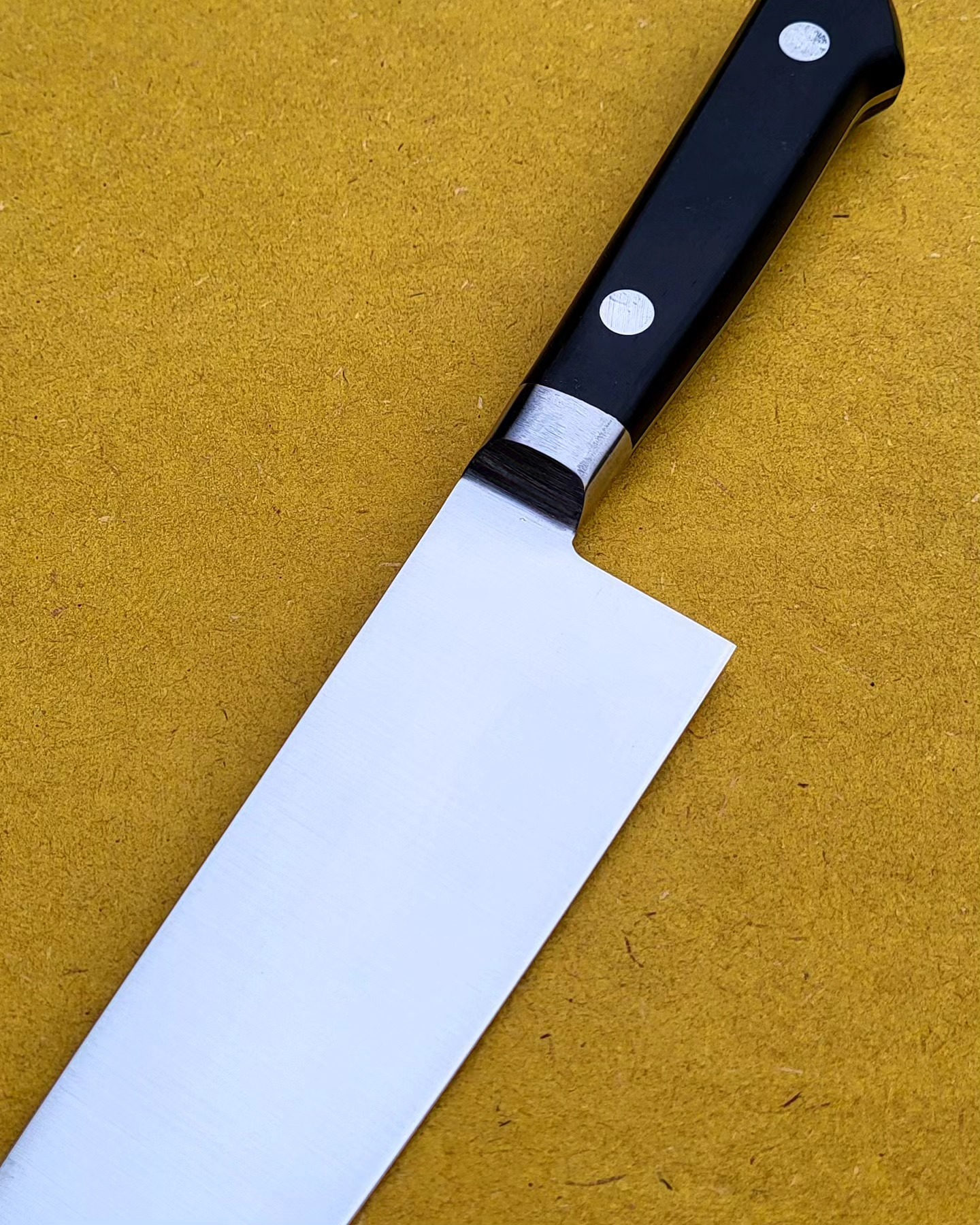 Misono AUS-8 Santoku 180 mm - Image 2